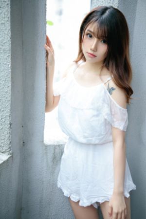 竹内纱里奈高潮监狱_1080P高清在线